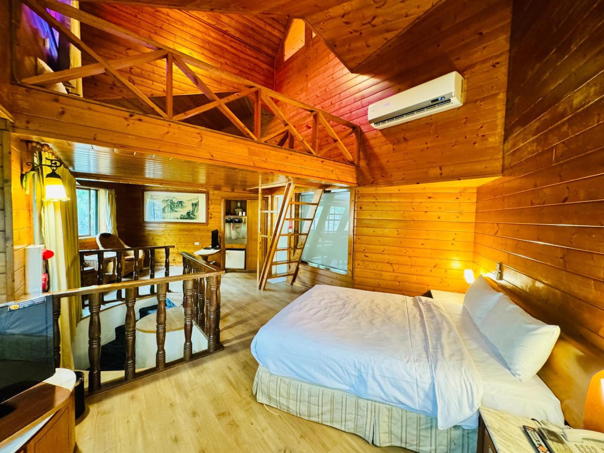 Ivy Motel Чиай Сити Екстериор снимка